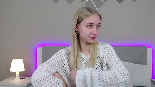 RachaelCute online show from March 6, 10:34 am