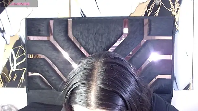 Snapshot of tael_novacs chatting on January 15, 4:28 am tael novacs online show from January 15, 4:28 am