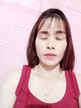 Snapshot of Swan-white123 chatting on November 22, 6:34 am Swan-white123 online show from November 22, 6:34 am