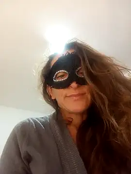 Giorgia13 online show from November 28, 5:15 pm