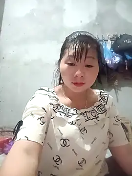 Snapshot of vangkt-cute chatting on March 26, 7:41 pm vangkt-cute online show from March 26, 7:41 pm