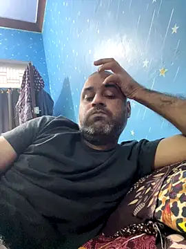 Snapshot of arjunforyou4 chatting on November 25, 11:32 am arjunforyou4 online show from November 25, 11:32 am