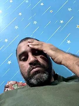 Snapshot of arjunforyou4 chatting on December 14, 2:22 pm arjunforyou4 online show from December 14, 2:22 pm