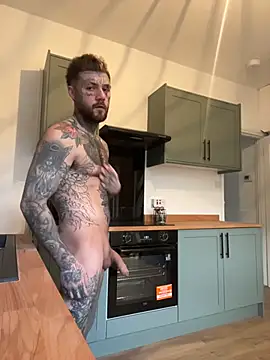 magicmichaell online show from December 21, 8:43 am