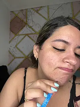 Amira Malia online show from April 8, 12:27 pm