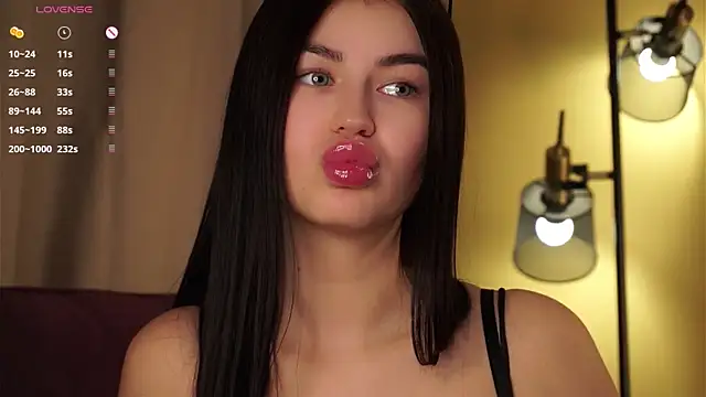 CoreenYorton online show from January 10, 1:07 am