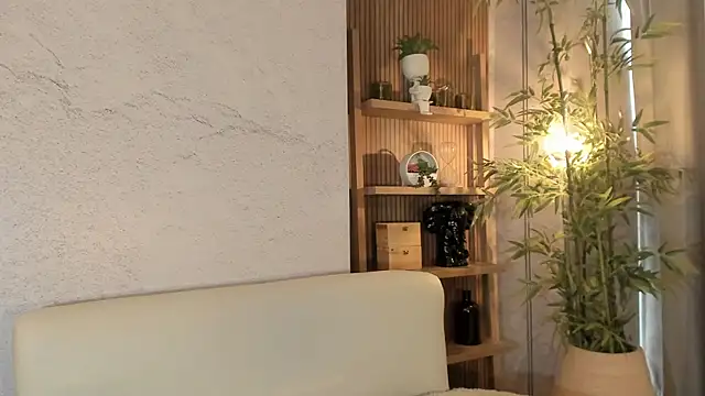 ReiAyanamy online show from March 31, 7:58 pm