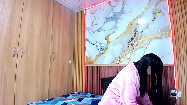 meliangels303av online show from March 8, 8:34 pm