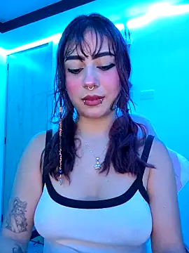 Sarah Lark- online show from March 25, 11:33 pm