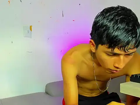 D3mon cock online show from November 17, 8:14 pm