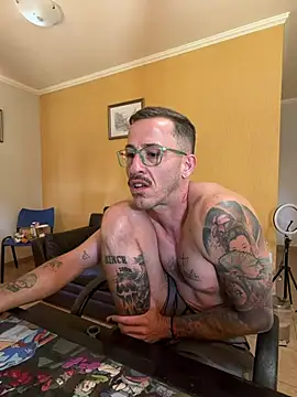 Snapshot of Lucasjandre chatting on July 23, 6:06 pm Lucasjandre online show from July 23, 6:06 pm