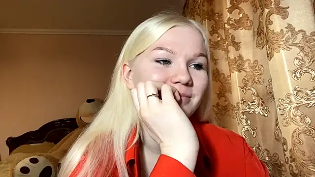 LynellMahe online show from November 29, 9:45 am