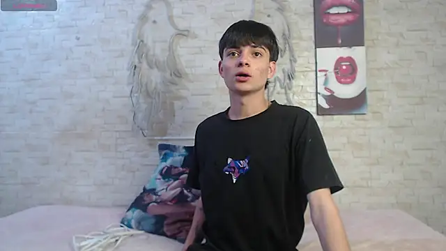 axel milo kairo and noa online show from March 9, 11:42 pm