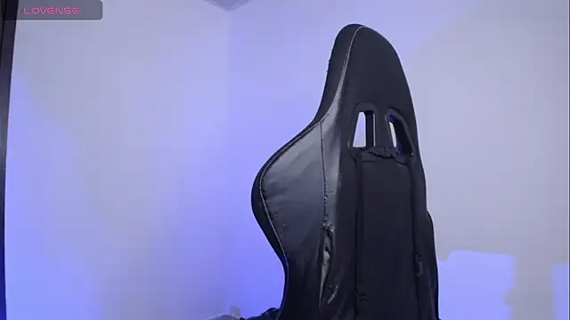 Millie bobby online show from December 2, 4:13 pm