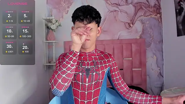 estebanperez 26 online show from December 19, 7:10 pm