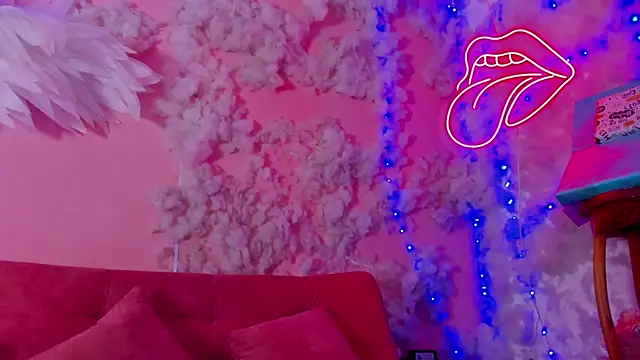 Snapshot of ivy_ary chatting on December 4, 8:06 pm ivy ary online show from December 4, 8:06 pm