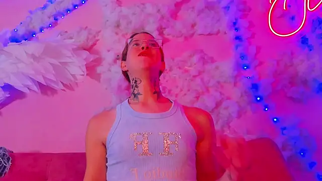 Snapshot of ivy_ary chatting on December 19, 8:27 pm ivy ary online show from December 19, 8:27 pm