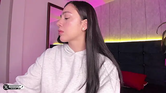 marysofff online show from December 14, 4:34 pm