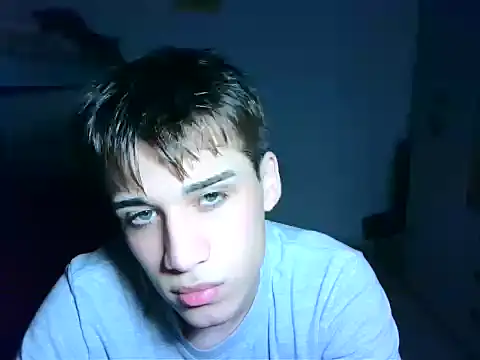 Snapshot of kevinnoff19 chatting on November 15, 6:22 am kevinnoff19 online show from November 15, 6:22 am