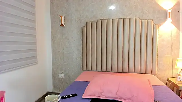 ArissDeLuna online show from February 15, 7:54 pm