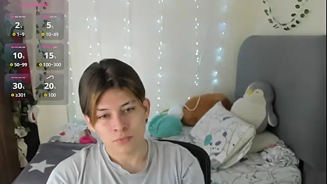 Felix kitty online show from November 26, 7:37 pm