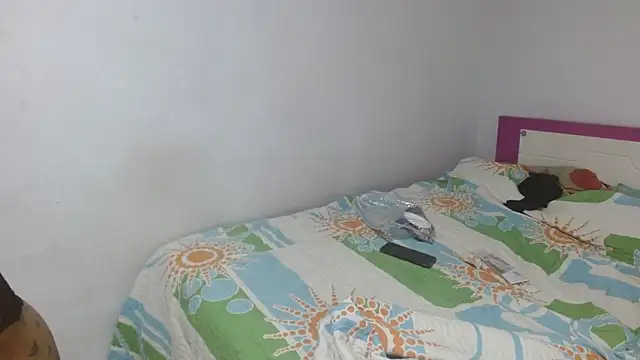 Snapshot of antonela-cris chatting on April 16, 3:18 am antonela-cris online show from April 16, 3:18 am