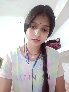 Mohnicute online show from May 9, 6:13 pm