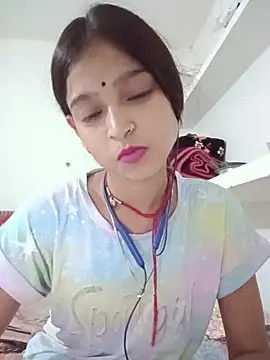 Mohnicute online show from May 20, 10:49 pm