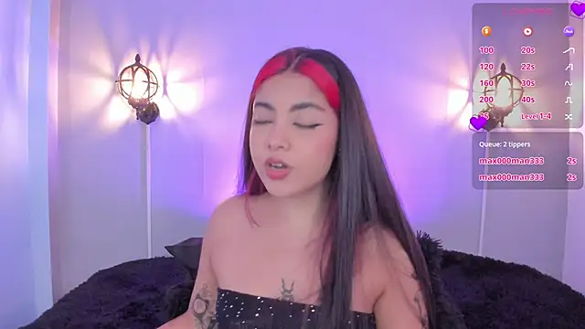 Stephany-roses- online show from November 18, 1:00 am