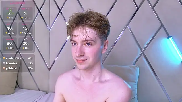 Paul Holt online show from December 23, 8:56 am