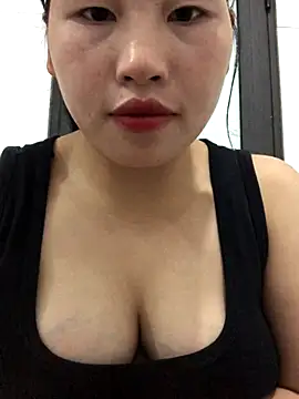 luna-sexxy online show from November 12, 6:36 am