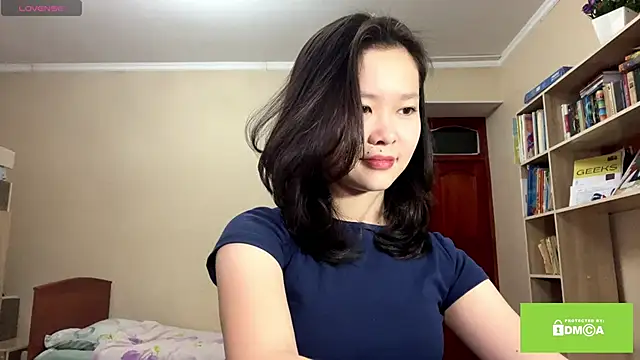 Snapshot of HuldaKye chatting on February 9, 12:09 pm HuldaKye online show from February 9, 12:09 pm