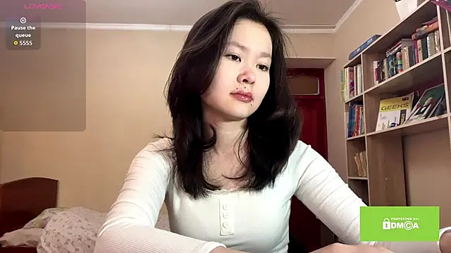 Snapshot of HuldaKye chatting on February 22, 12:04 pm HuldaKye online show from February 22, 12:04 pm