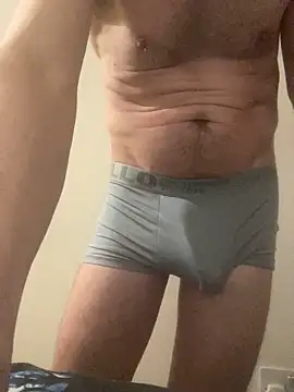 Snapshot of funguy19782 chatting on November 13, 8:41 pm funguy19782 online show from November 13, 8:41 pm