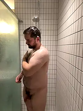 Snapshot of alexrofa chatting on November 12, 9:21 am alexrofa online show from November 12, 9:21 am