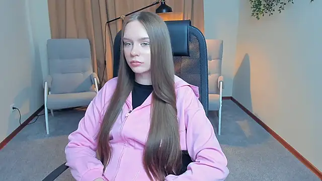 KattieCoron online show from November 20, 8:58 am