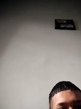 Chris    Col online show from November 23, 2:39 pm