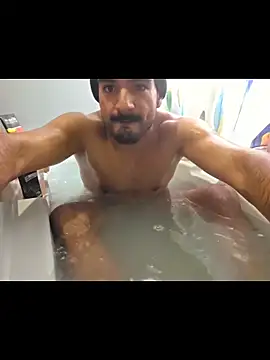 piggylatino online show from November 30, 7:18 pm