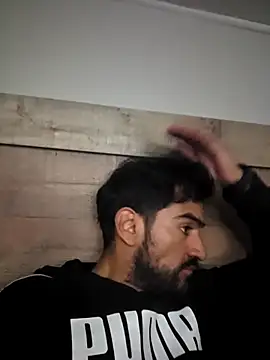 piggylatino online show from February 7, 9:07 pm