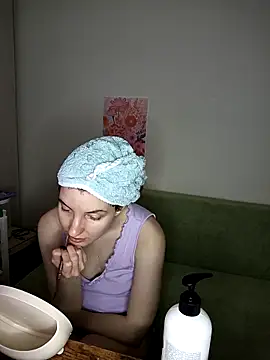 Snapshot of v_crizis324 chatting on February 25, 2:59 pm v crizis324 online show from February 25, 2:59 pm