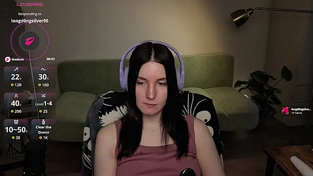 v crizis324 online show from August 2, 3:32 pm