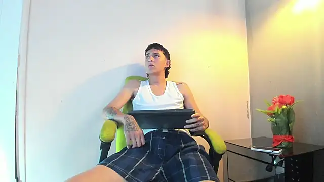 Xanderr owen2 online show from January 5, 7:17 pm