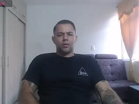 Alexander Halls online show from November 13, 1:21 pm