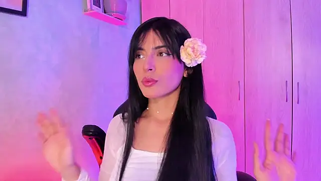 Snapshot of Cristal_Cerati_ chatting on February 17, 5:30 pm Cristal Cerati online show from February 17, 5:30 pm