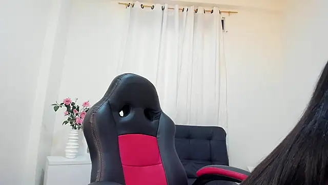 ana maria    online show from December 20, 12:51 am