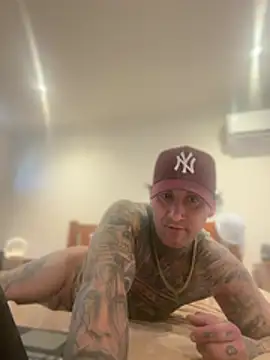 tattsNcock online show from August 1, 11:03 pm