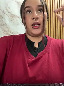 Snapshot of hot_bbw_ chatting on November 18, 11:59 pm hot bbw online show from November 18, 11:59 pm