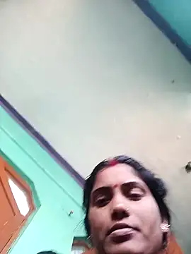 Snapshot of Pushpa_hotty chatting on April 5, 2:42 am Pushpa hotty online show from April 5, 2:42 am