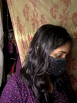 Jhunaki007 online show from November 12, 7:03 pm