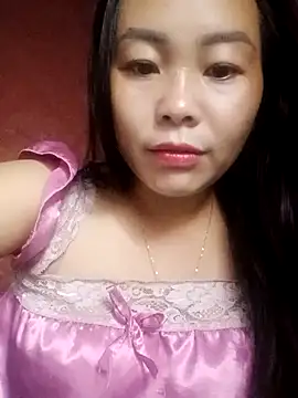 Qiune92 online show from November 13, 7:18 am